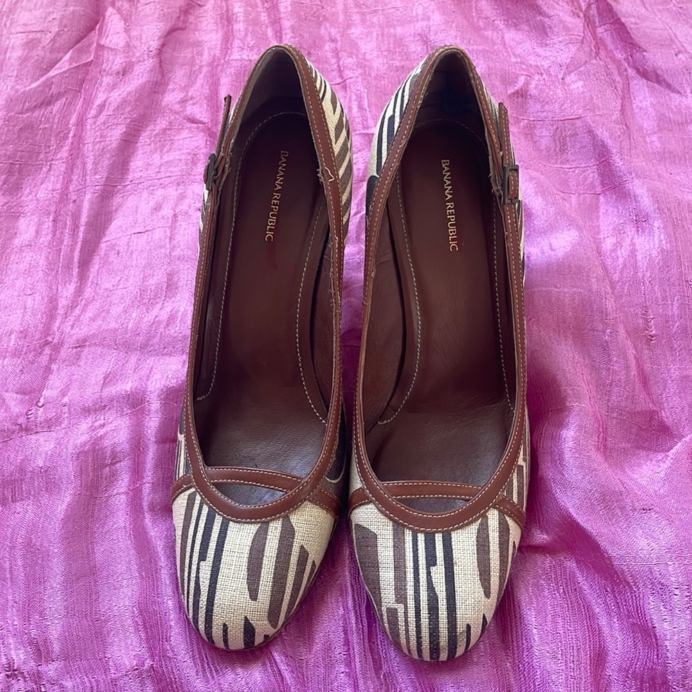 Banana Republic Heels